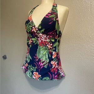 Floral Halter Swimsuit Top perfect condition size M